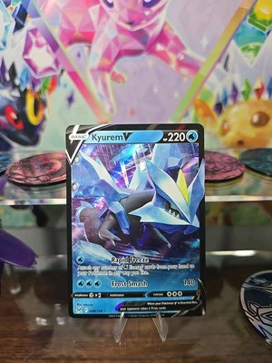 Kyurem V 048/196 Swsh11: Lost Origin Holo - Image 1 of 3