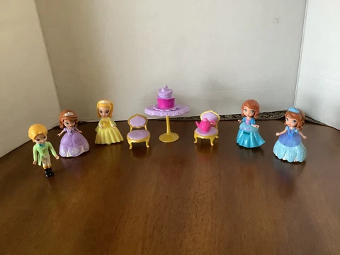 Disney Junior Sofia the First Princess Doll Figure 3" Just Play Bendable & More Cover