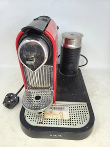 Krups Citiz Nespresso Espresso Pod coffee Machine with milk frother XN 7305 Red - Picture 1 of 9