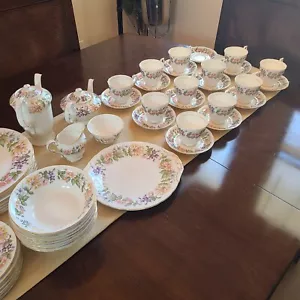 Paragon country lane Dinner Set 61 Pieces - Picture 1 of 17