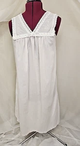 Vtg Adonna Night Gown & Robe Set Pink Embroidered Farmhouse Cottage Lace S or M - Picture 1 of 16