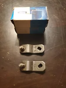 DOKZ 17A436-A. "ARM ASY." (WINDSHIELD WIPER MOTOR OUTPUT) - Picture 1 of 4
