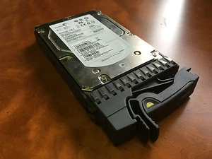 Seagate 300GB 15K SAS 6Gbs ST3300657SS + IBM N3300 pamięć masowa CADDY Fibre HDD - Zdjęcie 1 z 7
