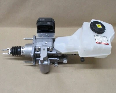 2019-2023 OEM LEXUS ES300h BRAKE BOOSTER MASTER CYLINDER ABS UNIT 47210-33690 - Image 1 of 4