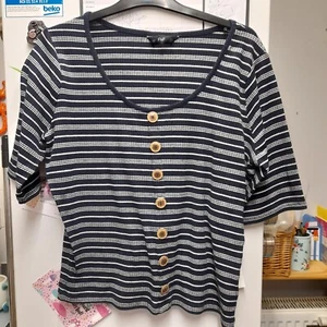 F&F Striped T Shirt Size 20 - Picture 1 of 1