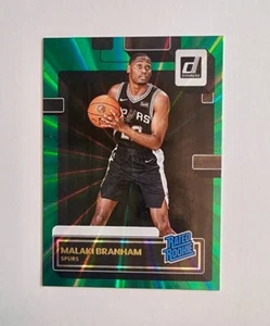 Tarjeta de novato Malaki Branham/SF Spurs RC | 2022-23 DONRUSS verde con clasificación láser #220 - Imagen 1 de 7