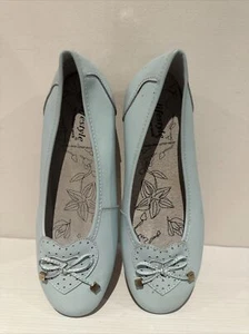 Life Style By Cushion Walk Size 5E Women’s Blue Leather Comfort Flat Shoes - Bild 1 von 11