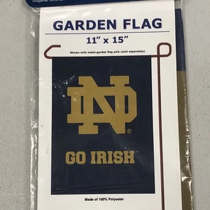 BANDIERA DA GIARDINO NOTRE DAME GO IRISH 11"X15" NUOVA WINCRAFT 🍀Uso interno o esterno - Foto 1 di 9