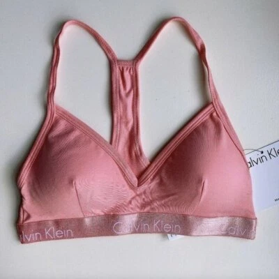 NUEVO Conjunto de Tanga Bralette o Bralette Motivo Algodón Ligeramente Forrado Calvin Klein Foto 1 de 4