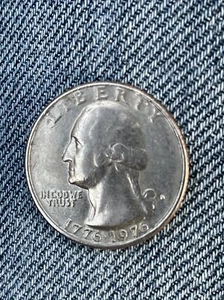 Bicentennial Washington quarter 1776-1976 D Mintmark - Picture 1 of 5