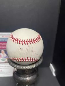 Tommy John - Firmado OML Selig Béisbol - JSA (AY19219) - Imagen 1 de 6