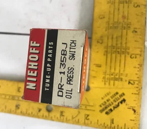 Niehoff OIL PRESSURE SWITCH DR-135BJ DR135BJ DR 135BJ - Picture 1 of 1