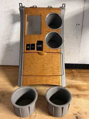 2008-2013 Toyota Highlander Wood Center Front Console Trim Cup Holder Middle Oem - Image 1 of 4