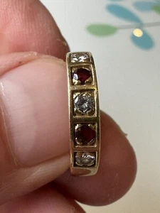 Bellissimo anello in oro 18 kt con diamanti e granati misura P 1/2 - Foto 1 di 18