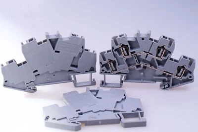 1 Piece Phoenix Contact STTBS 2.5 3038464 Double-Deck Spring Terminal Block - Image 1 of 2