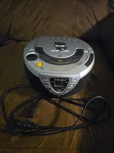 Vintage Sanrio Badtz Maru CD Player Ghettoblaster Stereo Hello Kitty FUNKTIONIERT selten - Bild 1 von 7