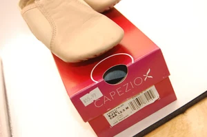 NIB Capezio unisex-child E Series EJ2C Jazz Slip on 12,5 m Nicht wiederverwendbar - Bild 1 von 10