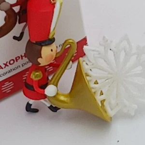 Hallmark Keepsake Christmas Ornament 2017 Soulful Saxophone Musician Music - Picture 1 of 4