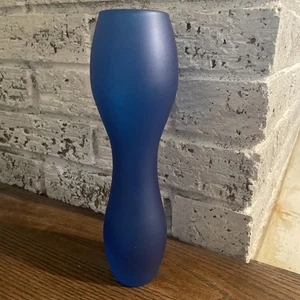 Vintage blaue mattierte satinierte Glas Sanduhr Vase 10 Zoll - Bild 1 von 5
