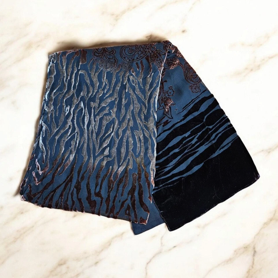 Chico's Vintage Terciopelo Seda Rayón Burnout Paisley Estampado Animal Bufanda Mantón Envoltura Foto 1 de 4