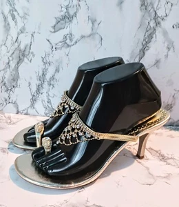 Blossom Collection Rhinestone Jewel Embellished Ring Toe Gold Heel Shoes Size 9 - Picture 1 of 10