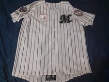 Chiba Lotte Marines Pacific League 2005 Asia Champions Jersey Small Desente 