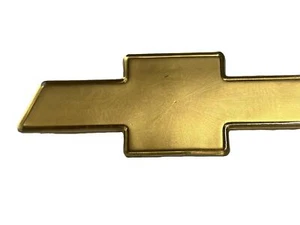 89-91 Chevy Blazer Suburban Gold Bow tie Emblem - Picture 1 of 4