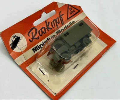 Camion Mercedes Unimog militaire au 1:87° - Roskopf RMM HO n°28 - 1970’s - Photo 1/3
