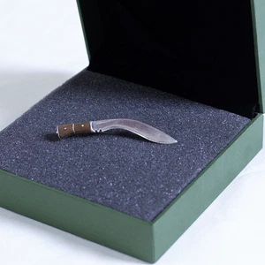 GURKHA- SINGLE KHUKHURI PIN - Picture 1 of 3