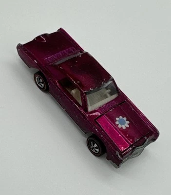 Interior Hot Wheels Redline CUSTOM CONTINENTAL Magenta EE. UU. Blanco ¡Muy Bonito!!! Foto 1 de 4