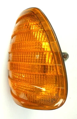 Mercedes W123 A0008200421 Hella indicator light, left, 2 - Image 1 of 4