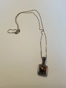 Sterling Silver Amber Necklace Pendant - Picture 1 of 3