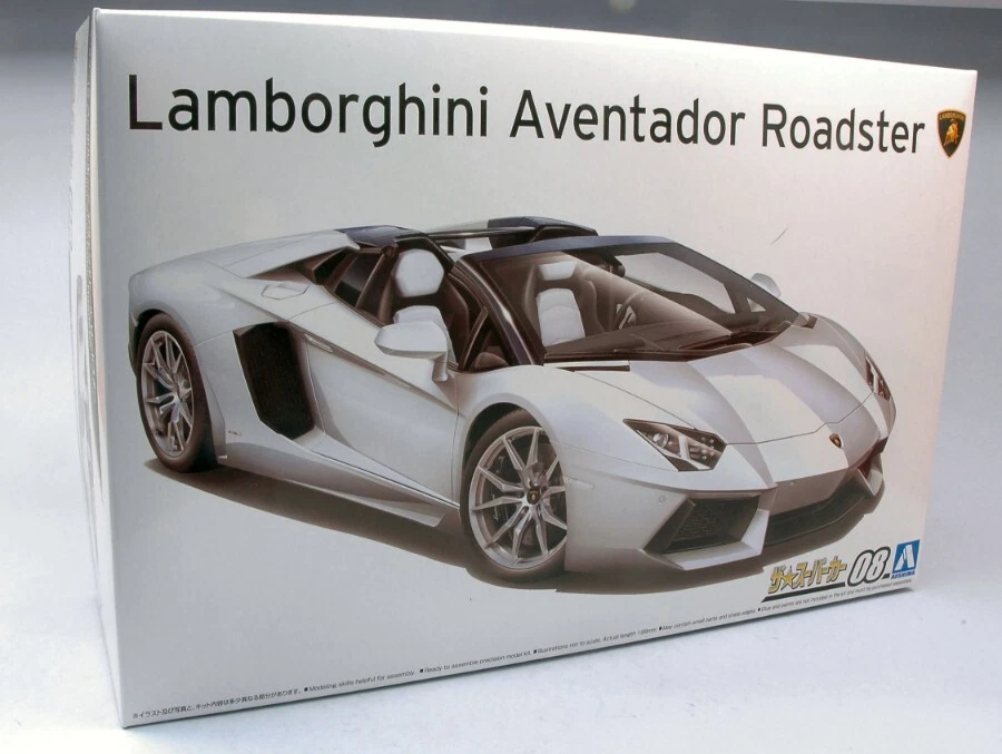Aoshima LAMBORGHINI AVENTADOR LP700-4 ROADSTER KIT 1:24 - Immagine 1 di 1