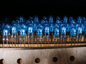 250 BLUE LED's in 3.6mm pkg - Agilent LB99 - On Paper Tape - NEW and UNUSED - Picture 1 of 12