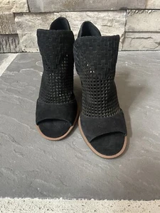Vince Camuto Black Suede Peep Toe Booties Size 7 - Picture 1 of 5
