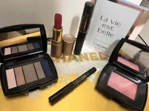 Lancome make up set - Picture 1 of 1