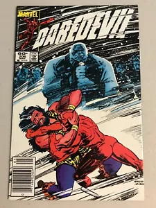 DAREDEVIL #206 CASI NUEVO COBRE ERA MARVEL QUIOSCO 1984 - Imagen 1 de 2