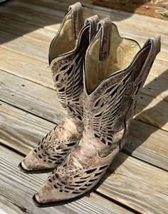 Corral Boots Bronze with Black Sequins Distressed Leather Sequin Inlay Size 9.5 - Picture 1 of 17