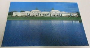 1982 - Parliament House, Canberra - Stamped Postcard - Australia Post - Vintage - Bild 1 von 8