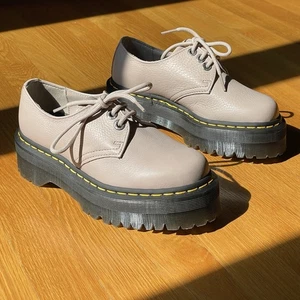 Zapatos Oxford Dr. Martens 1461 Quad II Plataforma Vintage Taupe Mujer’s 5/Hombre’s 4 - Imagen 1 de 7