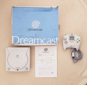 Console SEGA DREAMCAST PAL Boite Manuel+ Manette, PILE NEUVE, 4 jeux au choix - Foto 1 di 5
