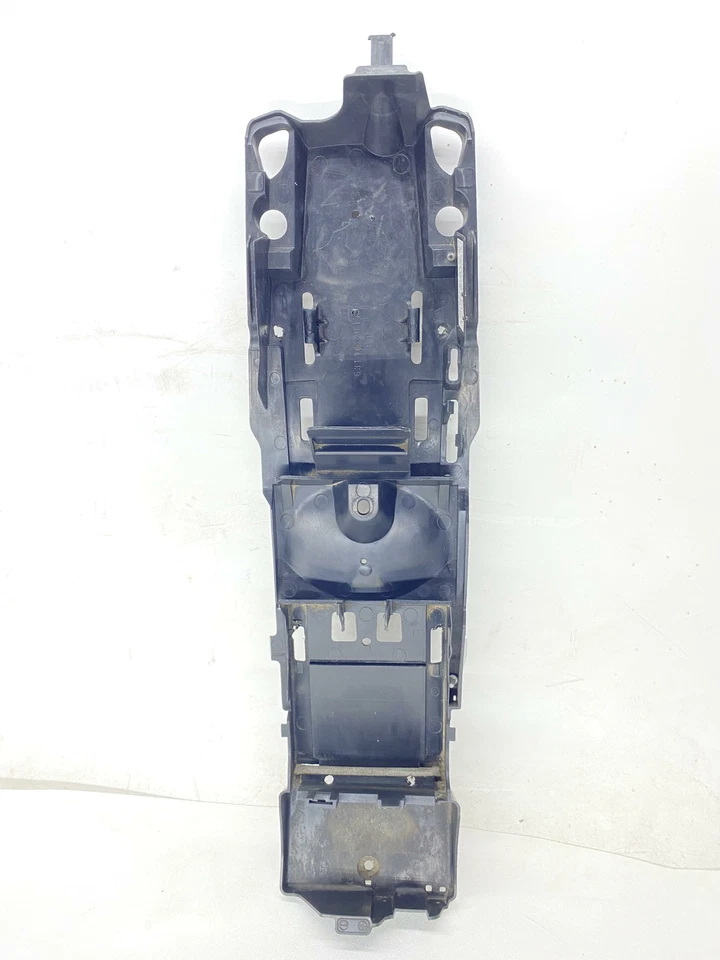 Suzuki GSXR600 2007 trasero trasero trasero bandeja de batería plástico 63111-01H00 Foto 1 de 4