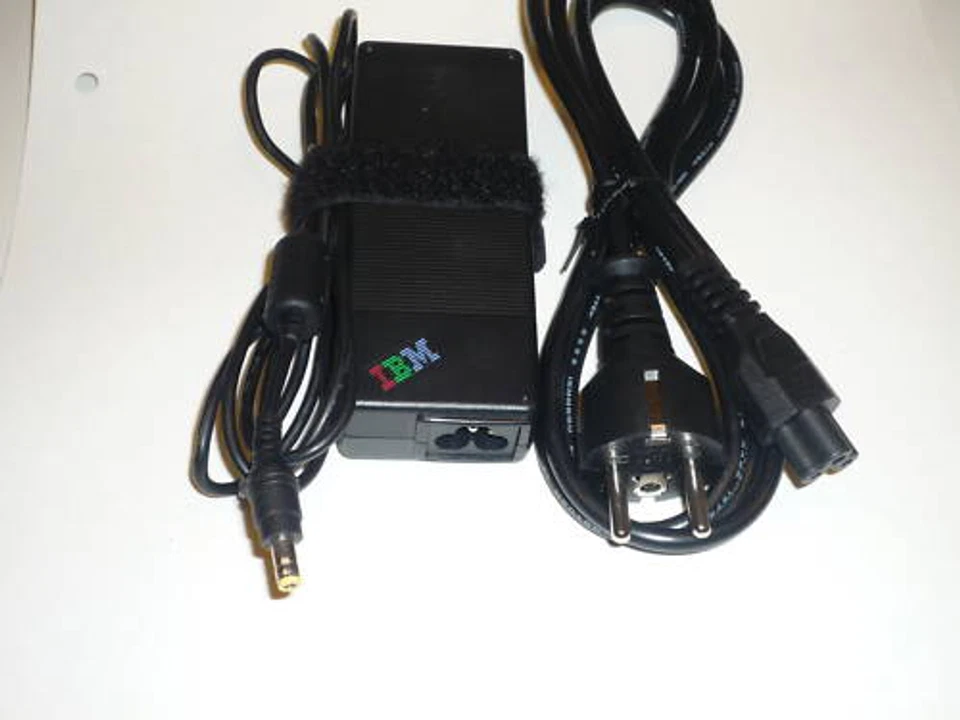IBM Netzteil T20 T43p T21 T42p T23 R50p  R30 T41p T42p - Bild 1 von 1