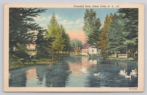 Glens Falls New York NY Crandall Park Schwäne schwimmende Menschen auf Brücke Postkarte - Bild 1 von 2
