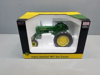 Tractor de gasolina Speccast 1/16 John Deere MT FORRESTION IL FFA FARM TOY SHOW 2011 #2 Foto 1 de 4