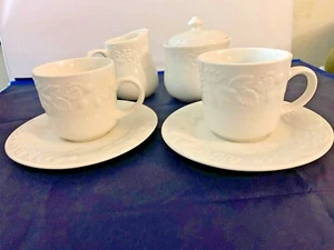 Gibson China 2 Coffee Tea Cups & SAUCERS SUGAR CREAM White Fruit Pattern Retired - Picture 1 of 11
