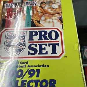 1990-1991 Pro Set Soccer Wax Box 48 Packs Collector Cards - Sealed - Picture 1 of 5
