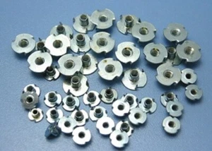 RCS Dadi a Griffa 4-40 passo 20pz - RCS-HY017-01402 - Imagen 1 de 1