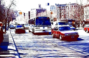 ORIGINAL KODACHROME SLIDE NYC BUS 1982 GM RTS #2610 M-6 6 AV-W 3 ST APR. 3, 1995 - Picture 1 of 1