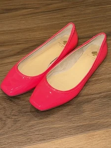Kate Spade Bright Pink Patent Ballet Flats Size 7.5 80s, 90s Style Fun - Picture 1 of 19